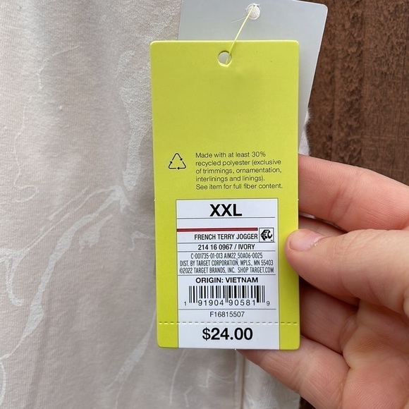 All in Motion cream and white size 2XL - Picture 3 of 3